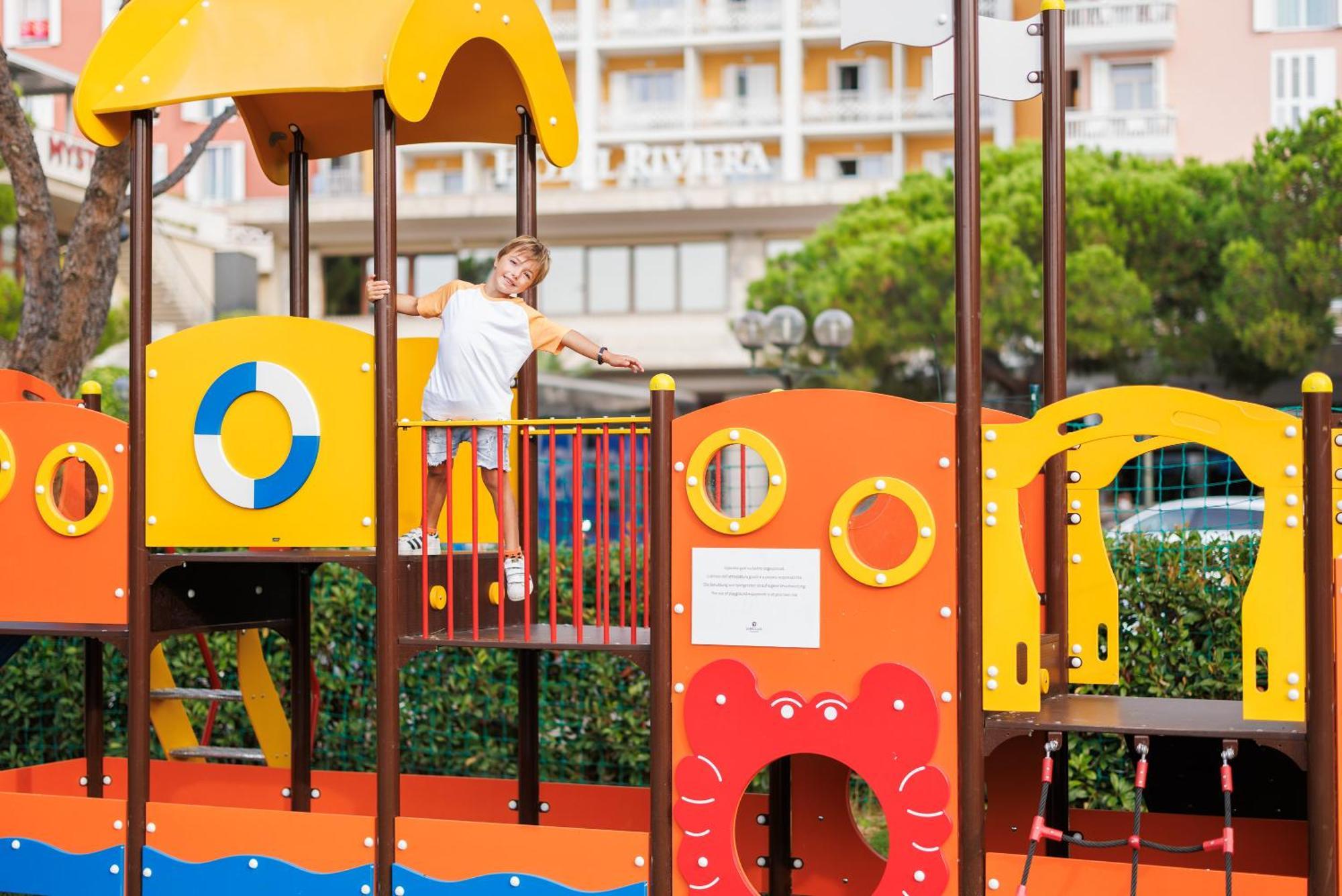 Hotel Mirna - Terme & Wellness Lifeclass Portoroz Exterior foto