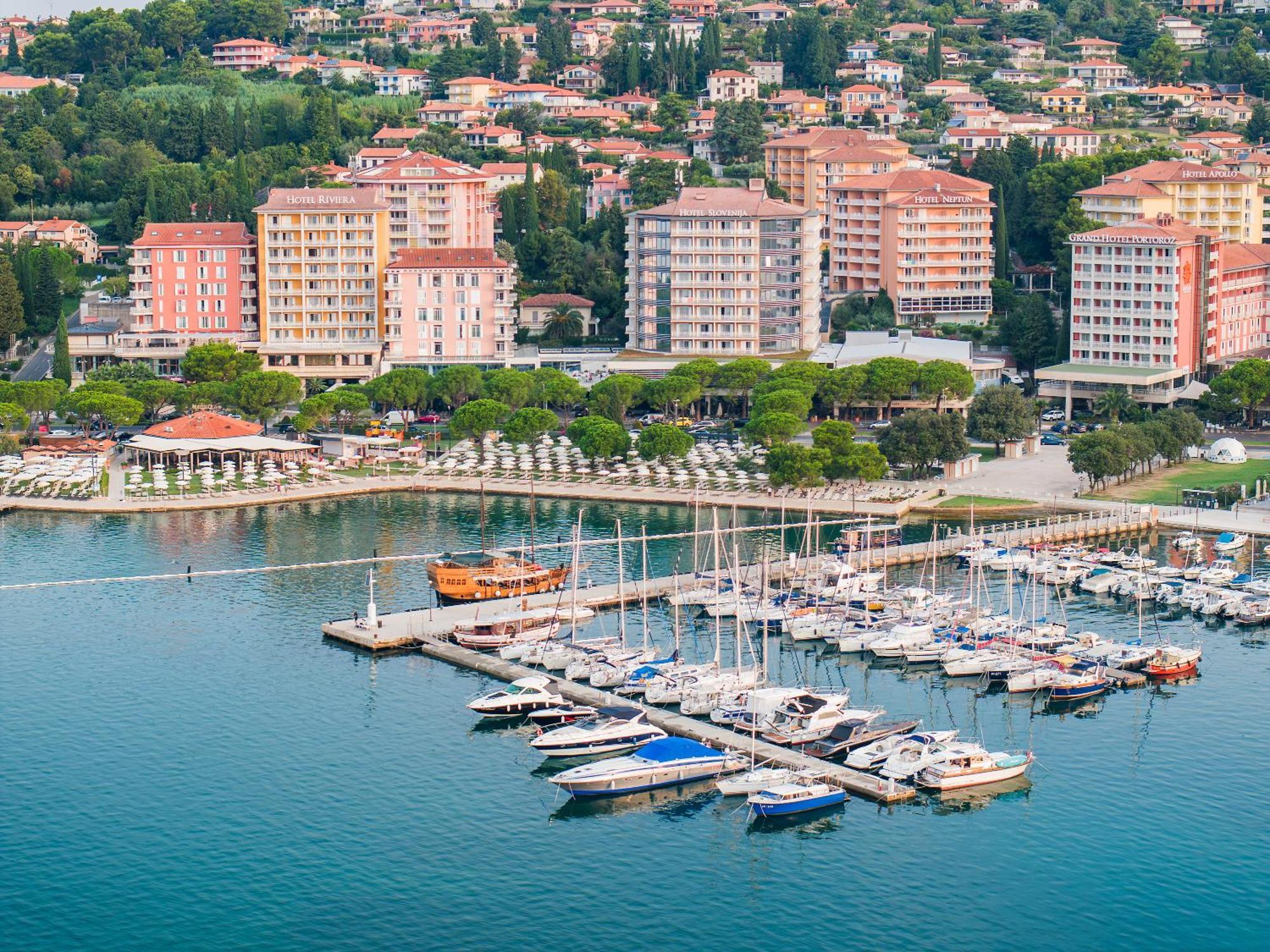Hotel Mirna - Terme & Wellness Lifeclass Portoroz Exterior foto